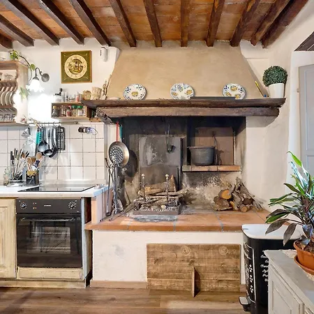 Casa Collicello Relax بيت للعطل